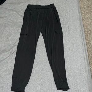NWOT Wasabi+Mint black joggers